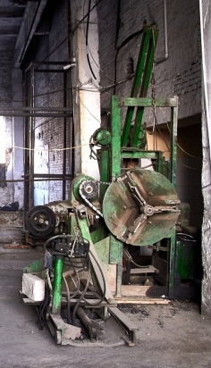 Станок для вырезки бортовых колец и боковин по окружности СВКБ-2000